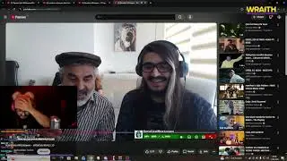 KENDİNE MÜZİSYEN ESKİ ANLARINA BAKIYOR