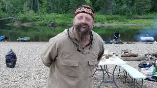 Закончился бензин в тайге 
