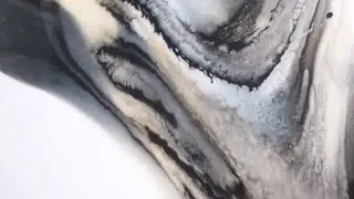 How To Create Abstract Canvas Art With Resin - Great For Beginners!