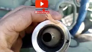 Filtro de Óleo Compressor Hitachi de 1978 Entupido, Baixa Pressão de Óleo.