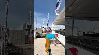 Как вы думаете, зачем на катамаранах устанавливают такие штуки?