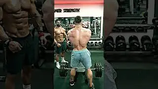 How to Grow Back #backworkout #workout #shortvideo #shorts #trending #fitness #fitnessmotivation