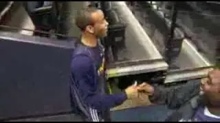 Fa Canestro dalla tribuna