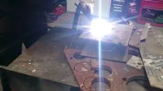 Miller Dynasty 200 amp AC/DC TIG Welder - Demonstration