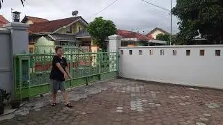 variasi gerak dasar manipulatif dalam permainan bola kasti