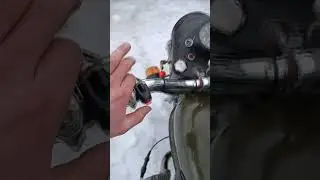 Зимний запуск мотоцикла Урал  #мишан #vlog #Урал