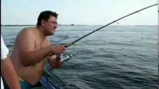 Ловля трофейного сома. Командный дух!