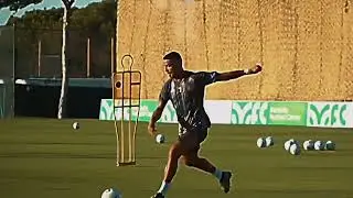 Ronaldo Al-Nassr training free kick transition 4K