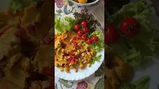 #радиозавтрак Нутовый омлет с кабачком и помидором