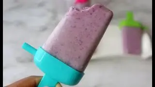 Homemade Fruit Smoothie Popsicle Recipe using Strawberries, Banana and Blue Berries