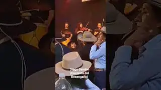 Diego Sandon interpretando Cuequita del Desengaño. Autor Arsenio Aguirre.