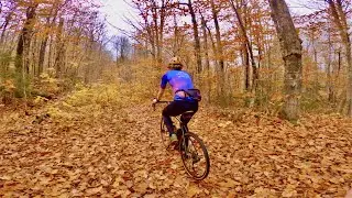 NEW HAMPSHIRE GRAVLE BIKING IN THE FALL (crazy autumn leaves)