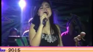 Dangdut Bugil  Keramat