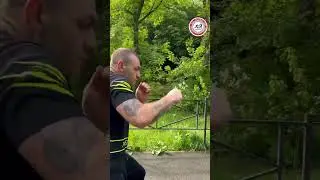 Ошибка у новичков - удар в живот #бокс #мма не #борьба