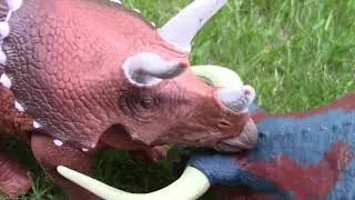 Triceratops vs. Nasutoceratops