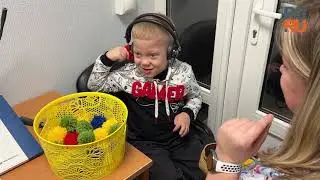 Занятия Игната (5 лет), который стал слышать и учится говорить