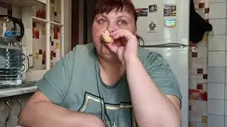 ужин ем мороженку ❤️❤️🥰😍