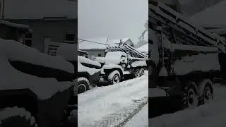 БТР, военные грузовики и легендарная РСЗО Катюша.