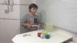 Crawling Colours