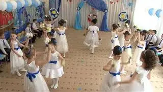 «Фигурный вальс с цветами»