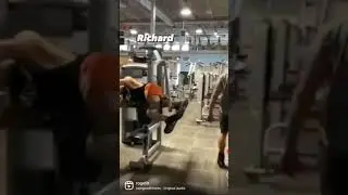 Nothing makes me laugh more than this video 🤣🤣🔥#funny #gymfail