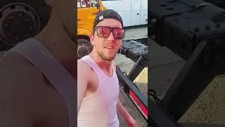 Оптимизация пространства👌 Паркуем грузовики вплотную друг к другу. #blogger #truck #work #блог