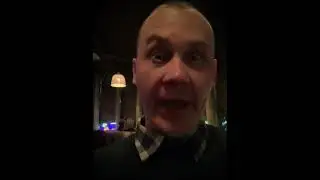 Где-то в Колпино, девушка удивила меня своими вокальными данными.) 