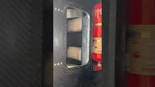 formula renault 2.0 fitting a new fuel tank part 3