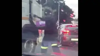 Truck looted and robbed of it's oranges in South Africa!