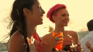 INNA   Un Momento feat  Juan Magan   Official Music Video