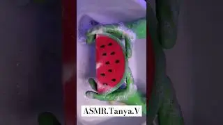 ASMR Sponge Squeezing #satisfyingspongesqueezing #asmrspongesqueezing