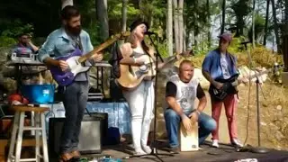 Amanda McCarthy Covers The Cranberries - Zombie (Live 8-24-19)