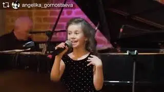Красивый голос! Дочь Ильвины поет на английском