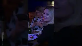 празднично