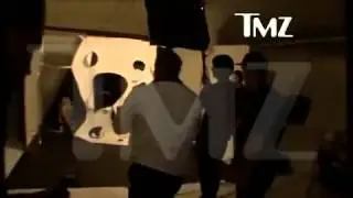 Michael Jackson Takes Fall On Last Photoshoot