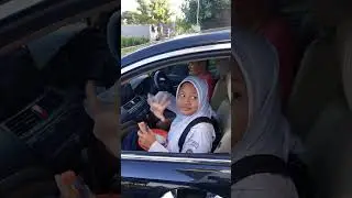 ANAK ANAK BERANGKAT MENUNTUT ILMU