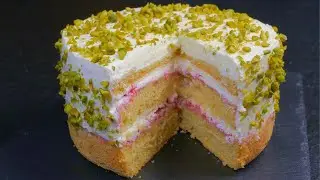The most delicious Italian cake that melts in your mouth! Everyone is looking for this recipe