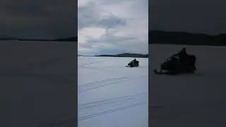 Вова и снегоход