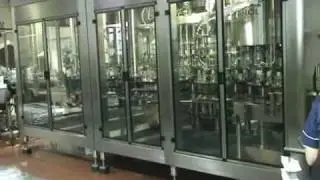 Baseless glass bottle filling machine for spirits
