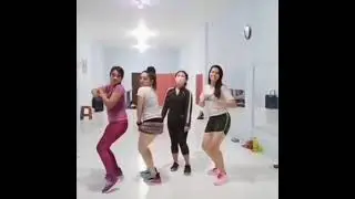 Goyang Bokong Semok hot