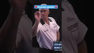 🚨 Beaton destroys MvG 😱💪 rolling back the years 🎯 Steve Michael van Gerwen Darts #shorts 🎯