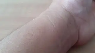 VISIBLE PULSE IN WRIST OF PREGNANT WOMAN | FILIPINA IN ROMANIA