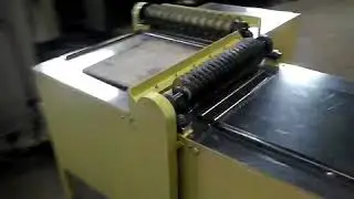 Машина для резки грильяжных масс марки МР 650