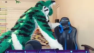 Twitch Fails : Furry Butt is too powerful for Twitch !