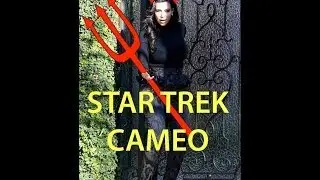 Opening scene Star Trek Voyager FUNNY