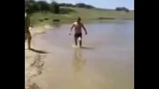 Прикол. Прыжки в воду