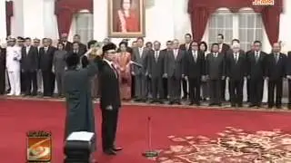 Dilantik Presiden, Chatib Basri Resmi Menjabat Menkeu