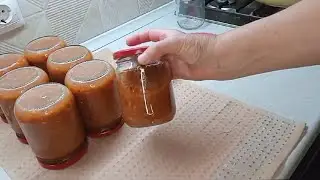 закрываю соус на зиму к мясу из томатов