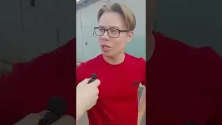 Вам тоже НЕЗНАКОМЦЫ предлагают... коробку или деньги?