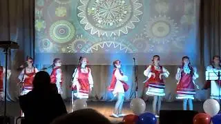 танцуют дети - красивый танец!!!